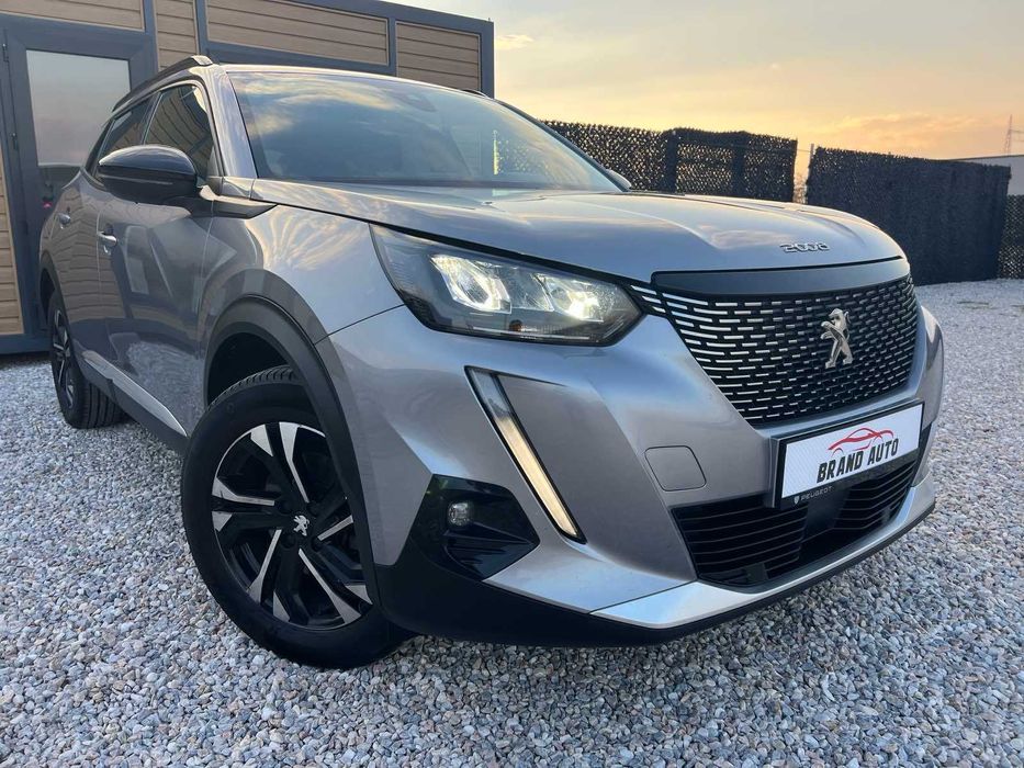 PEUGEOT 2008        1.5 BlueHDI 131HP S&S  * ALLURE PACK *
