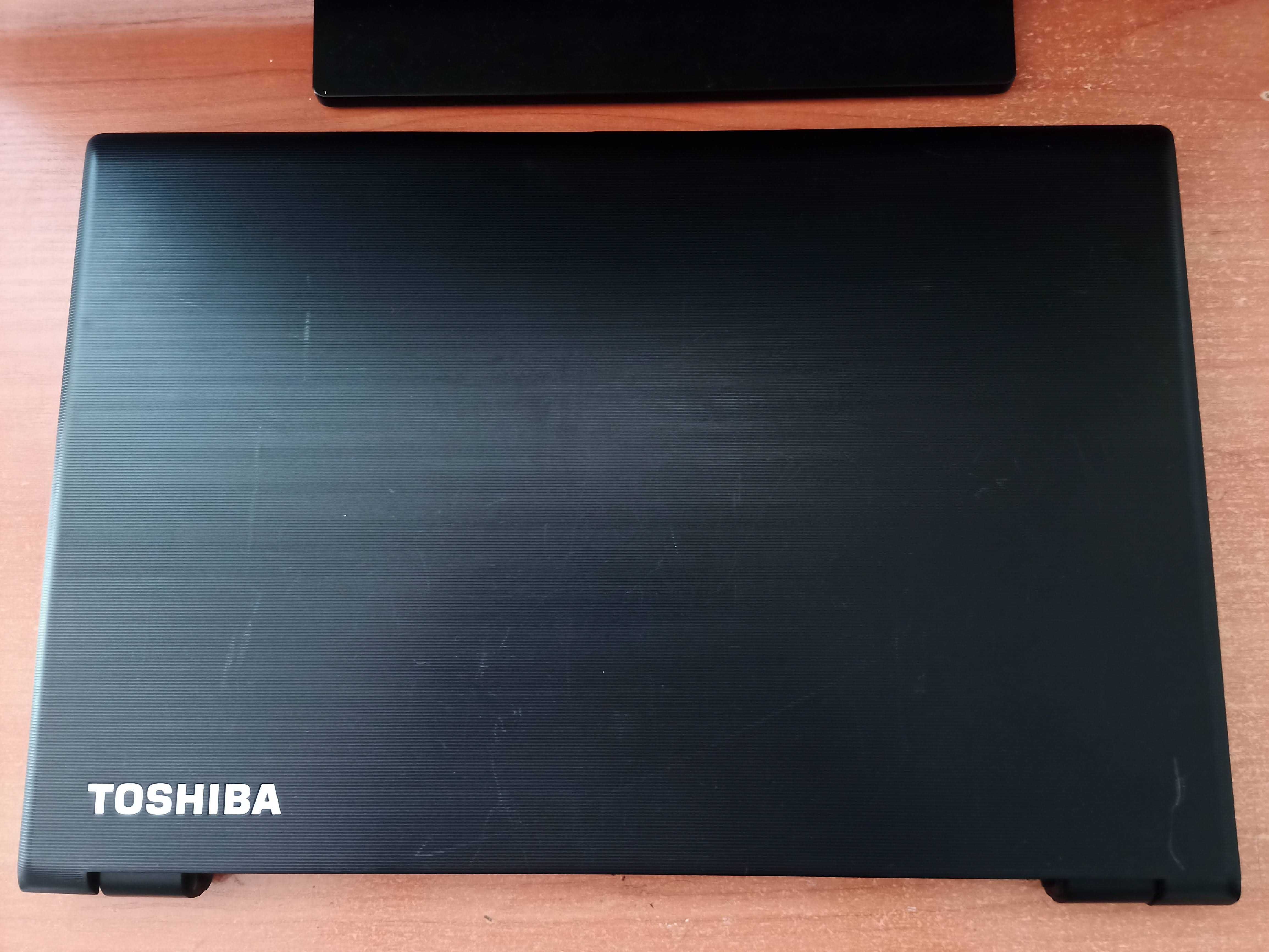 Лаптоп Toshiba Satellite PRO R50 i5-4210U НА ЧАСТИ