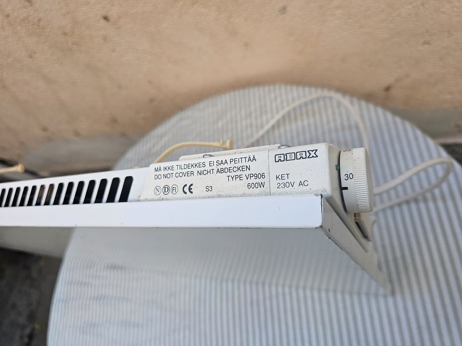 ADAX 1000W конвектори