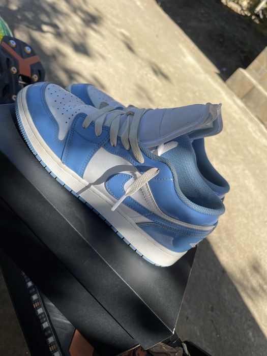 Jordan 1 lou SE marimea 40 ( pretul este negocialbil)
