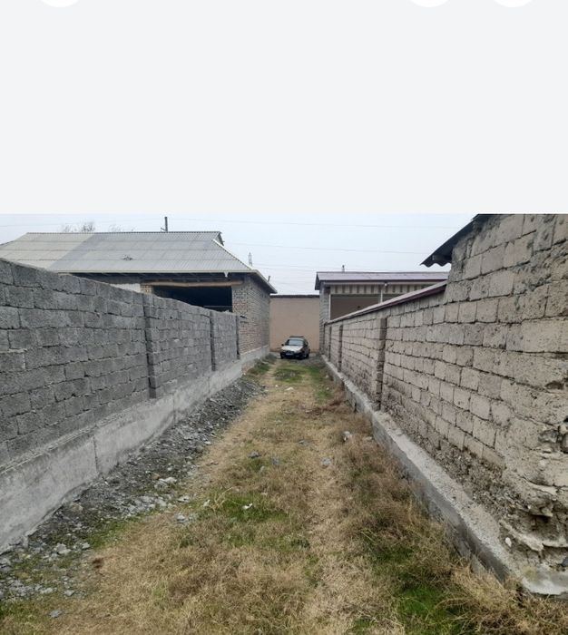 Ishtixon shahrida yer uchaskasi sotiladi