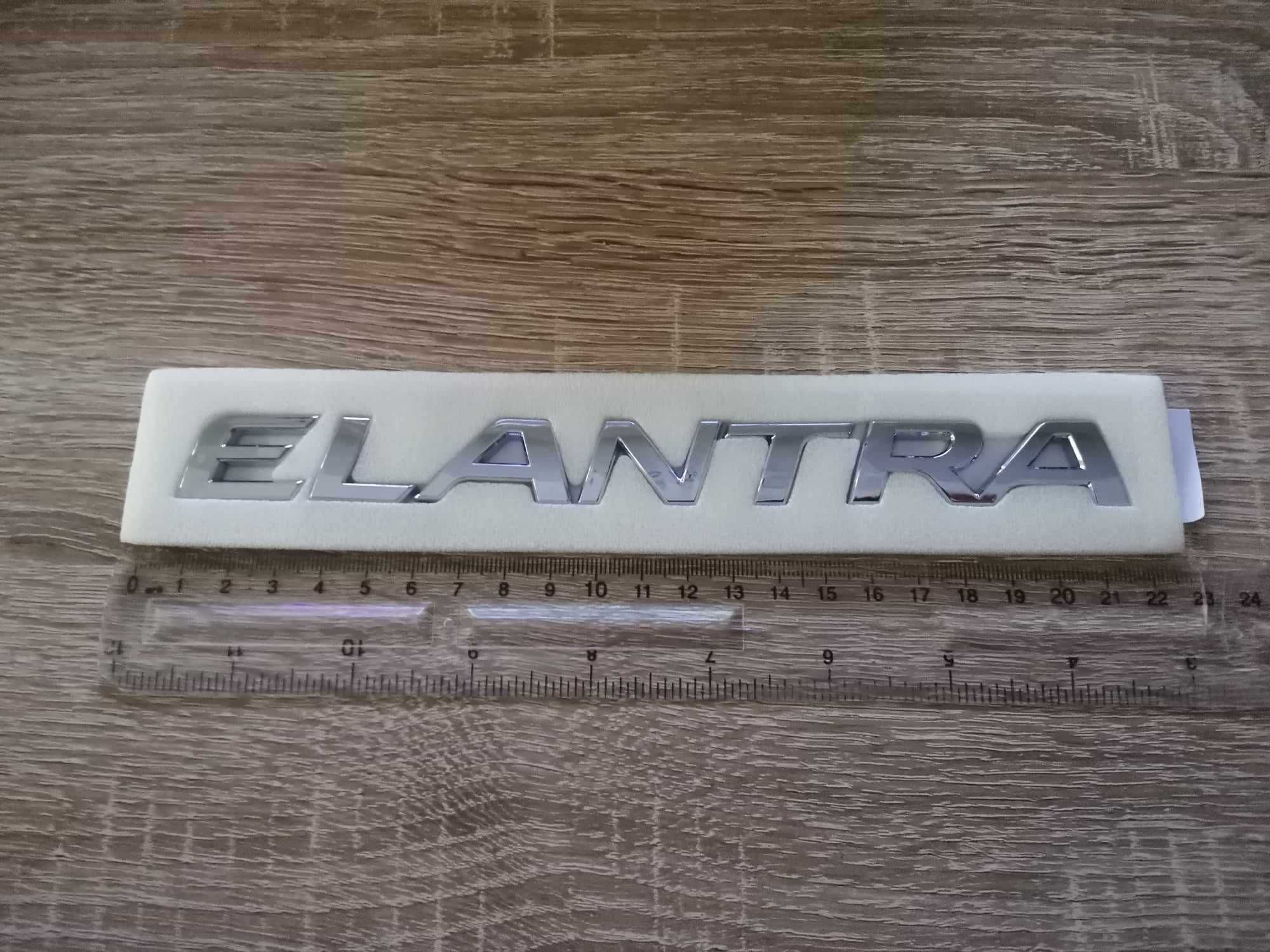 Надпис емблема Хюндай Елантра Hyundai Elantra