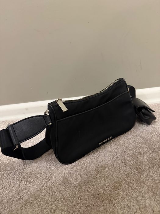 Оригинална чанта Michael Kors