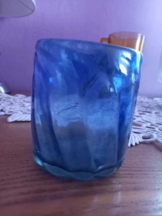 3 cesti + 1 pahar de sticla
