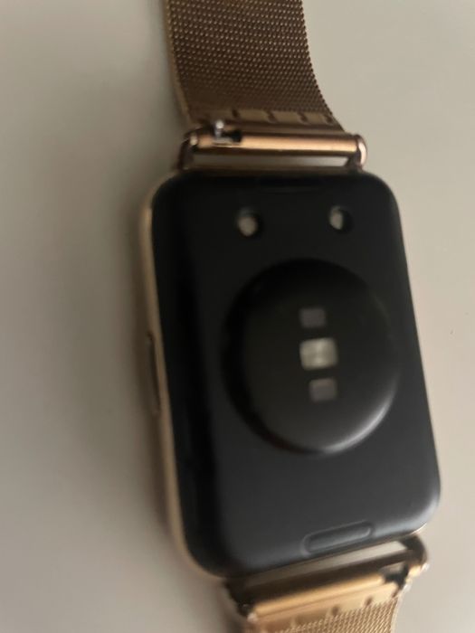 Смарт часовник Huawei watch fit 2