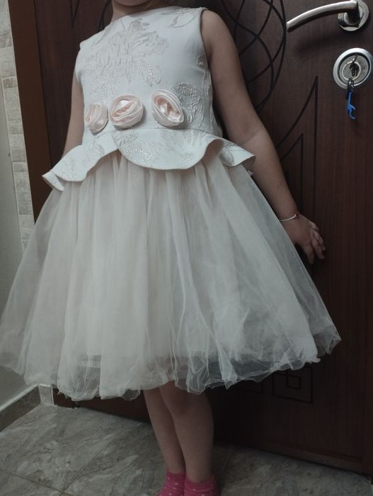 Детска рокля 122  размер