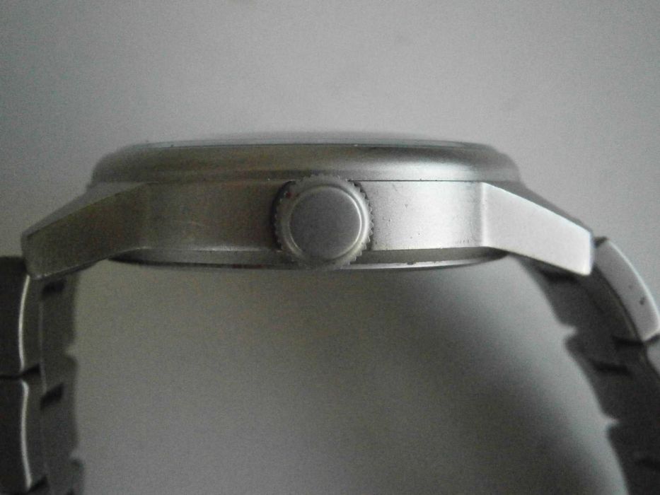 PILOT, quartz, swiss made, ETA mov`t 803112!