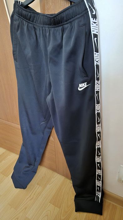 Pantaloni trening Nike adolescenți