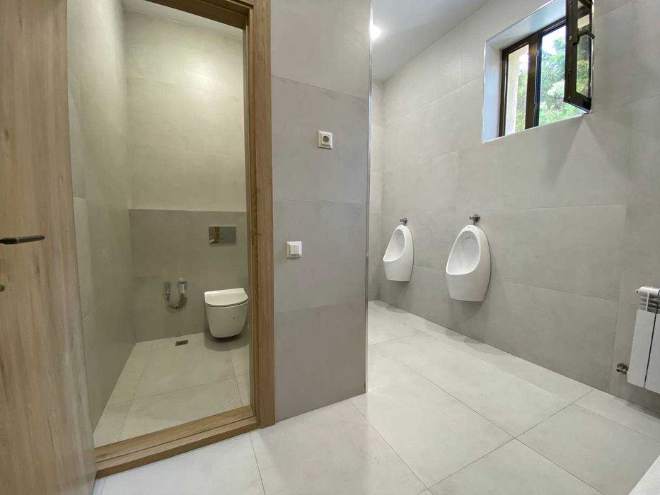 В аренду отдельно стоящее здание 720м2