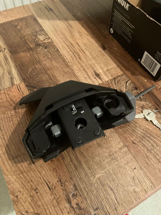 Основи Thule 7105