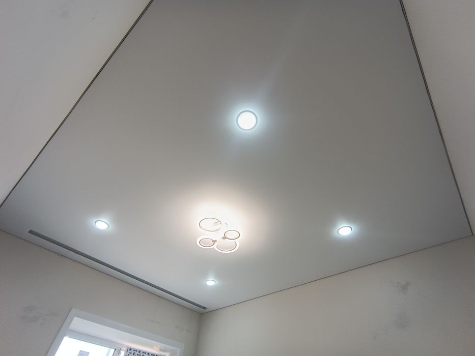 Натяжные потолки по доступным ценам