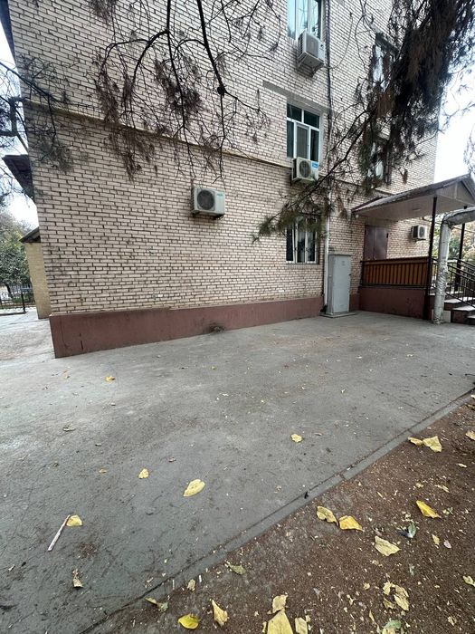 Продаётся нежилое помещение Ор-р Абай Корзинка комнатная 1 линия