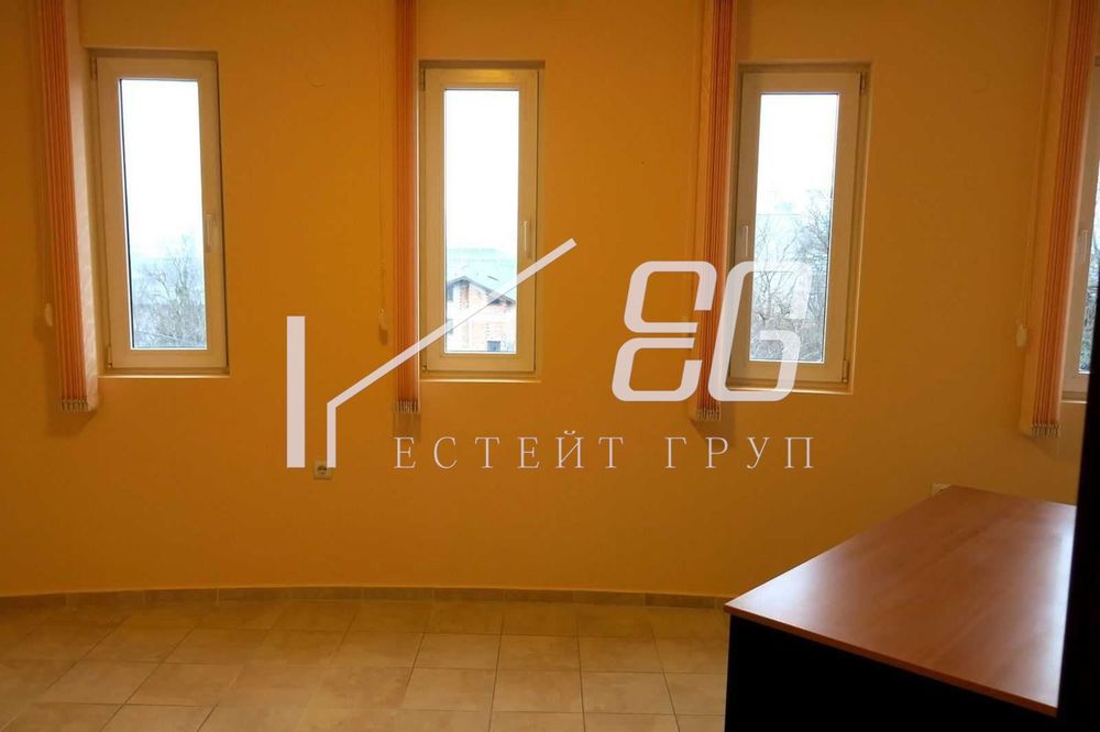 Офис в Варна-Бизнес хотел площ 70 цена 499