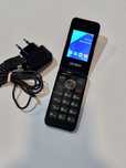 Telefon Alcatel Onetouch cu încărcător