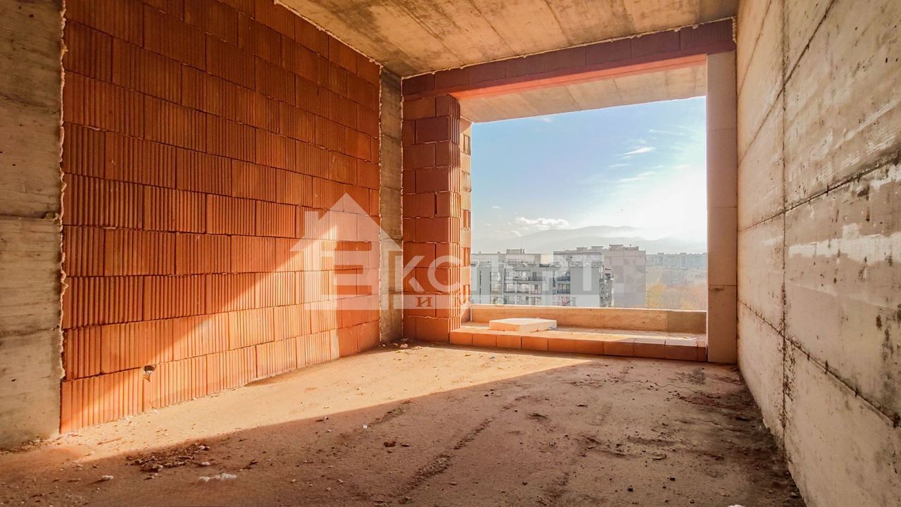 Продава се Двустаен апартамент в Пловдив, Христо Смирненски - 67 кв.м за 1395 €/кв.м - Снимка #8