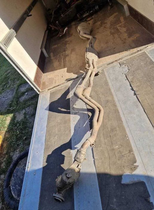 Генерация от 3.0 184кс Дизел двата малки катализатора са пълни