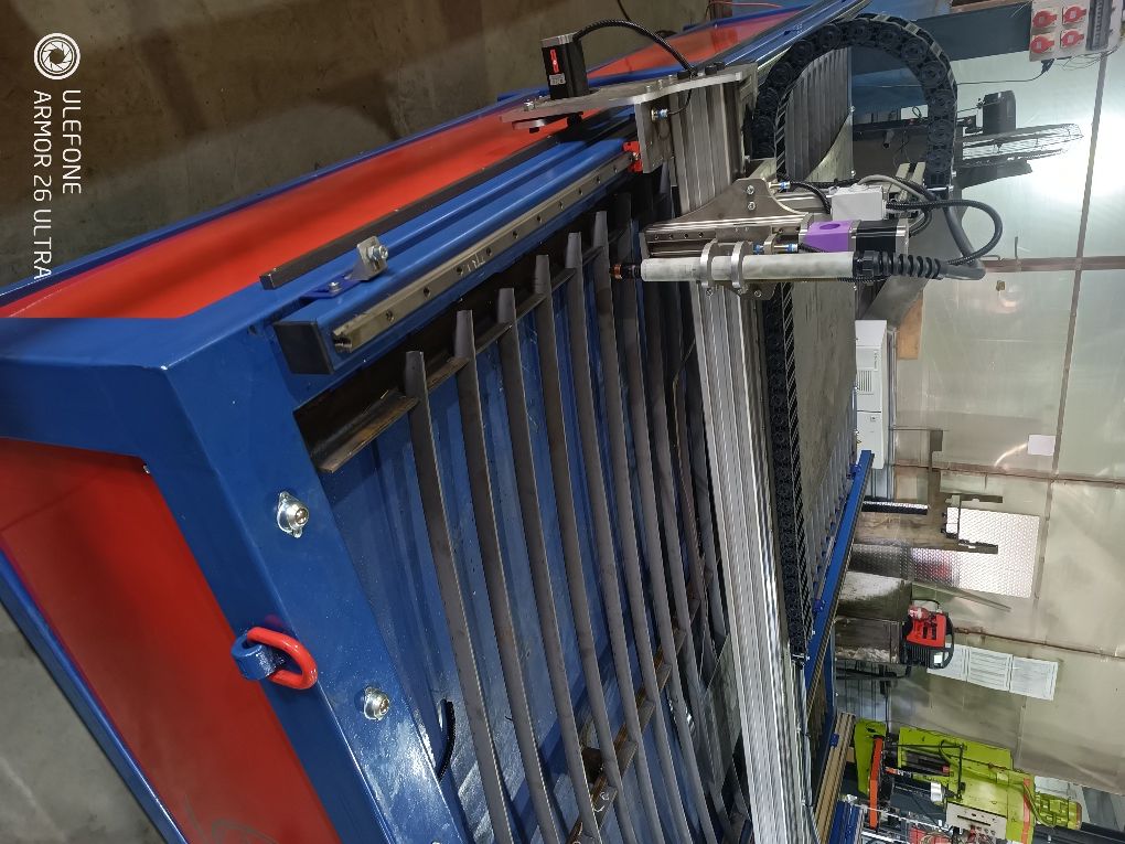 CNC PLASMA 2000x3000 THG