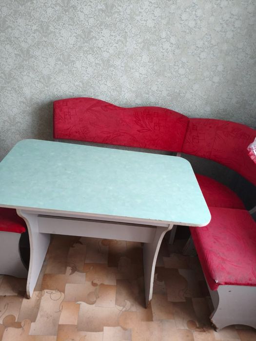 Обеденный стол+ обед зона