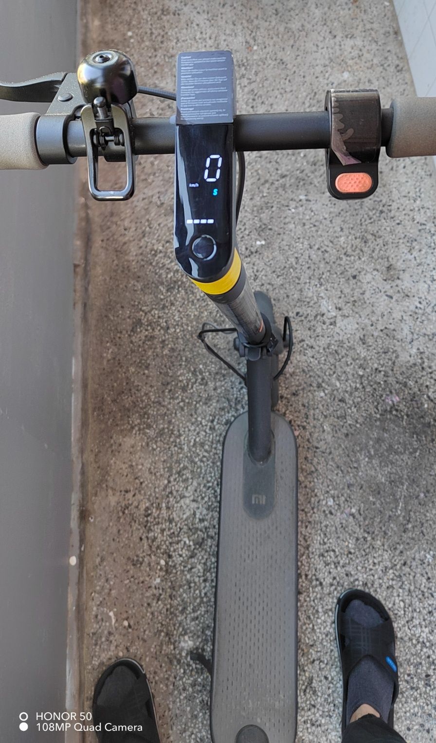 Xiaomi Mi Scooter Essential