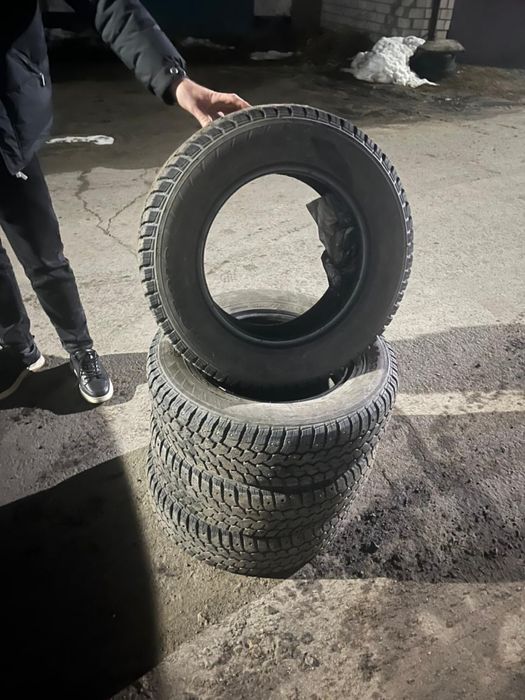 Продам резину б/у резине r14