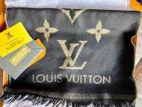Шал Louis Vuitton в подаръчна кутия нов