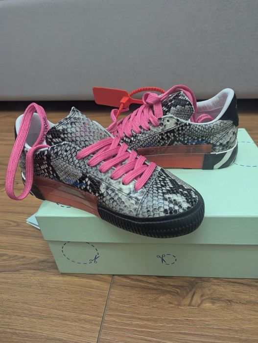 Женские кроссовки OFF-WHITE Arrow Vulcanized Low python