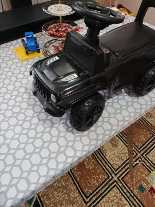 Детская машина для езды