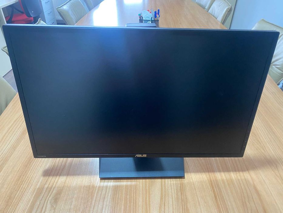 Monitor gaming ASUS in stare excelenta