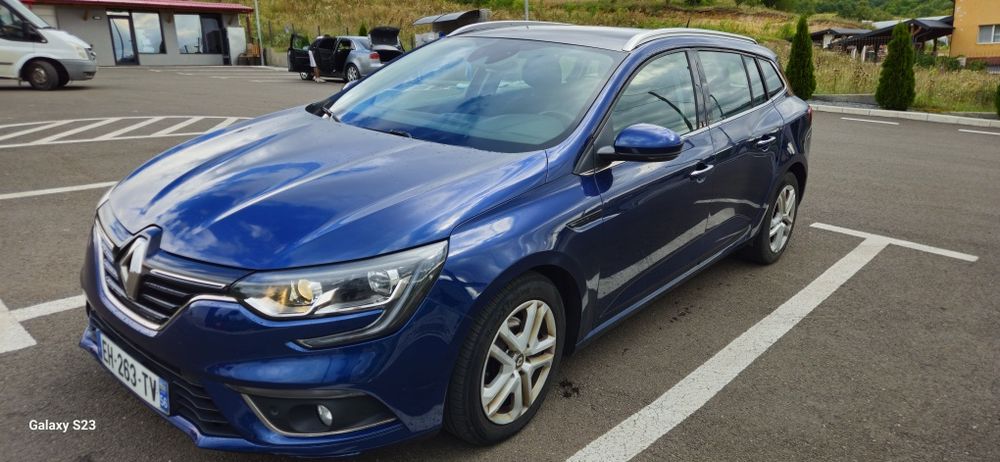 Renault Megane IV 1.5 dCi 110CP – EDC Automată – Euro 6 – Întreținută