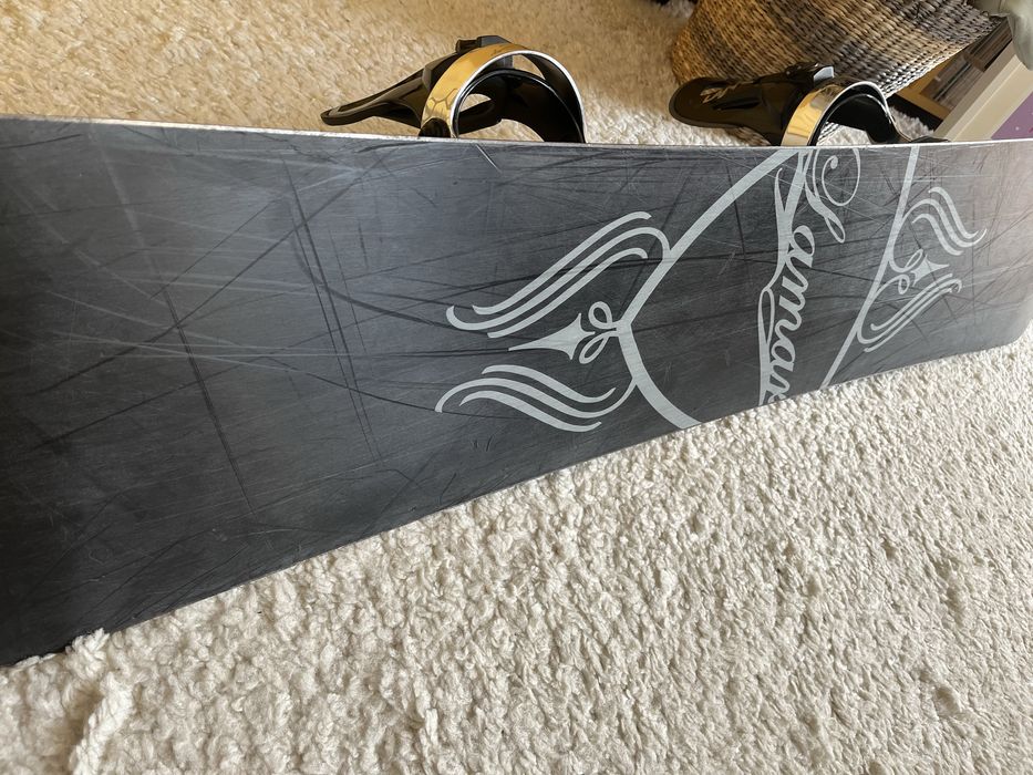 Snowboard Lamar cu legaturi Lamar