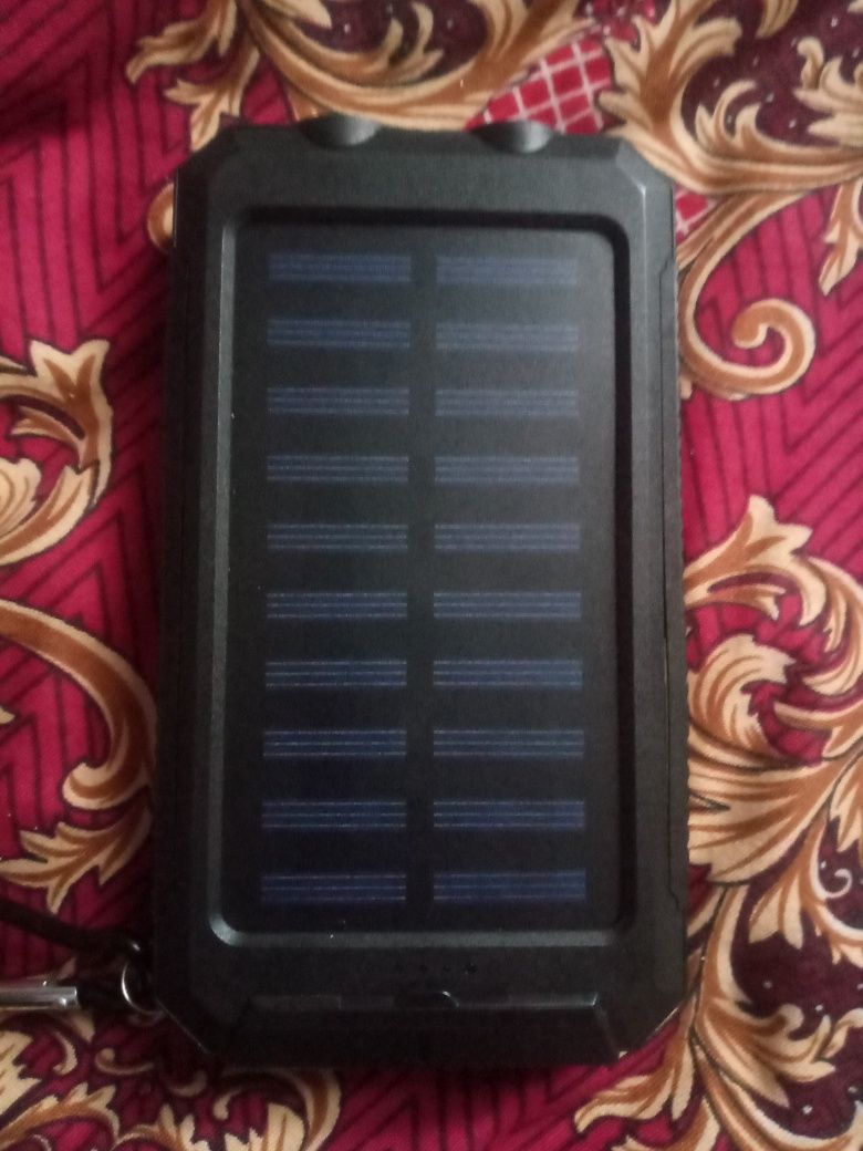 Poverbank. Solar Charger