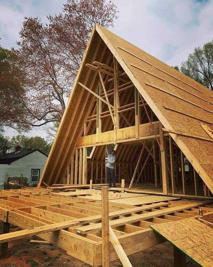 Case pe structura metalica