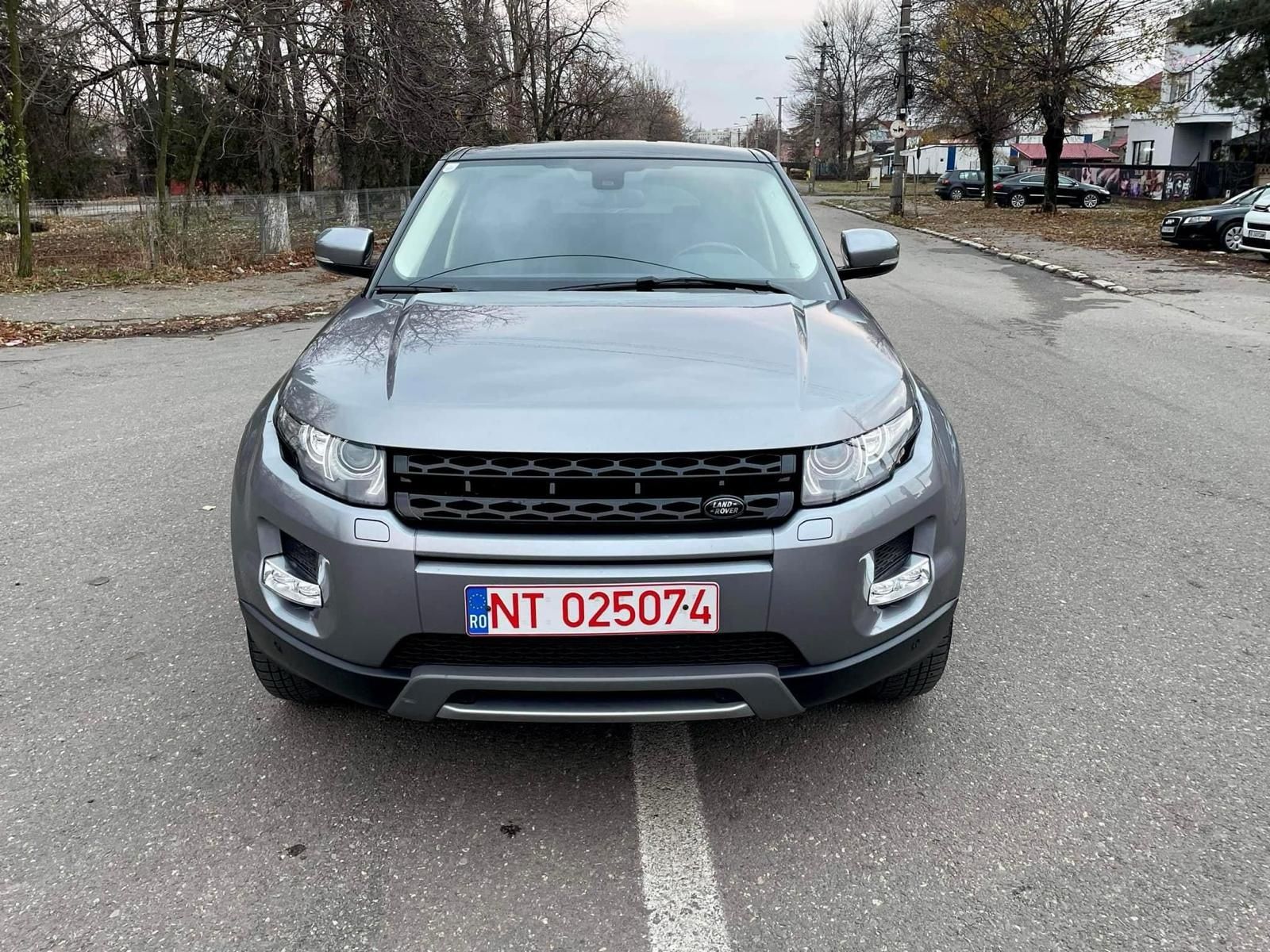 Range Rover Evogue, automat, 190 cp,4x4, impecabil, 140000 km