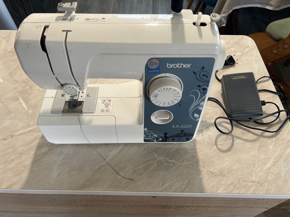 Швейная машинка Brother LS2225 (не испольщовалась)