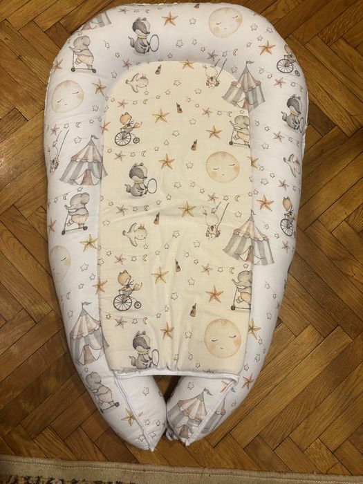 Baby nest nou nascuti