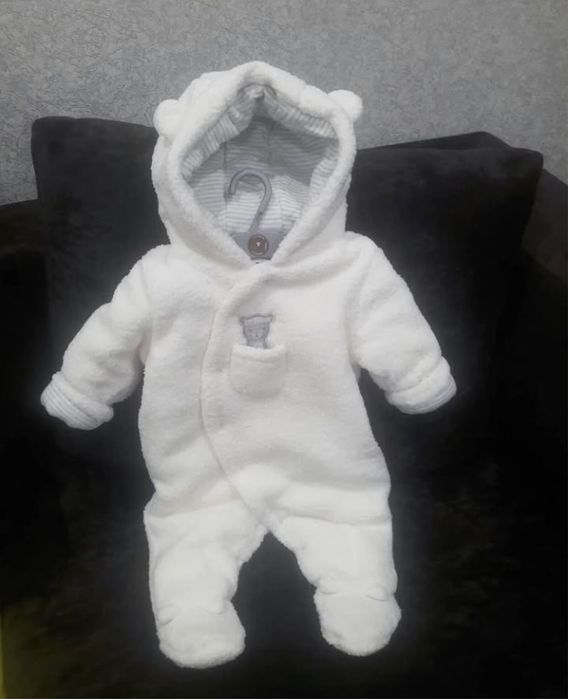 Продам детские вещи