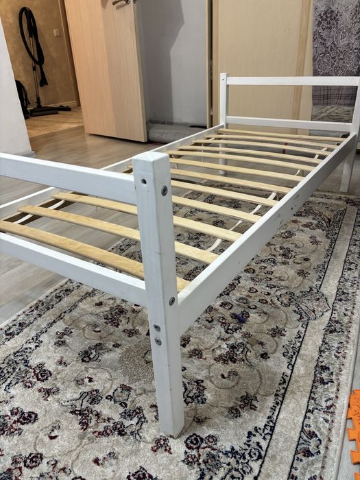 Продам детскую кровать