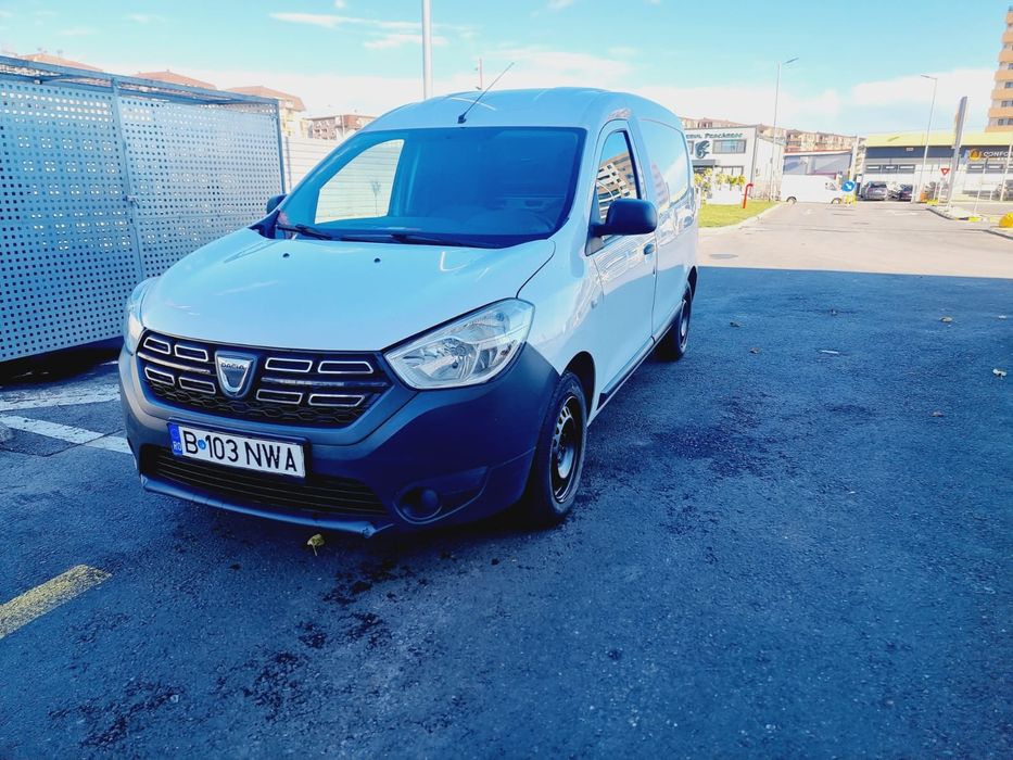 Dokker 1.5 d pret 4500e an 2018