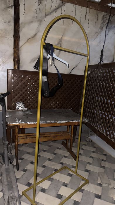 Стоика для одежда сатыдады