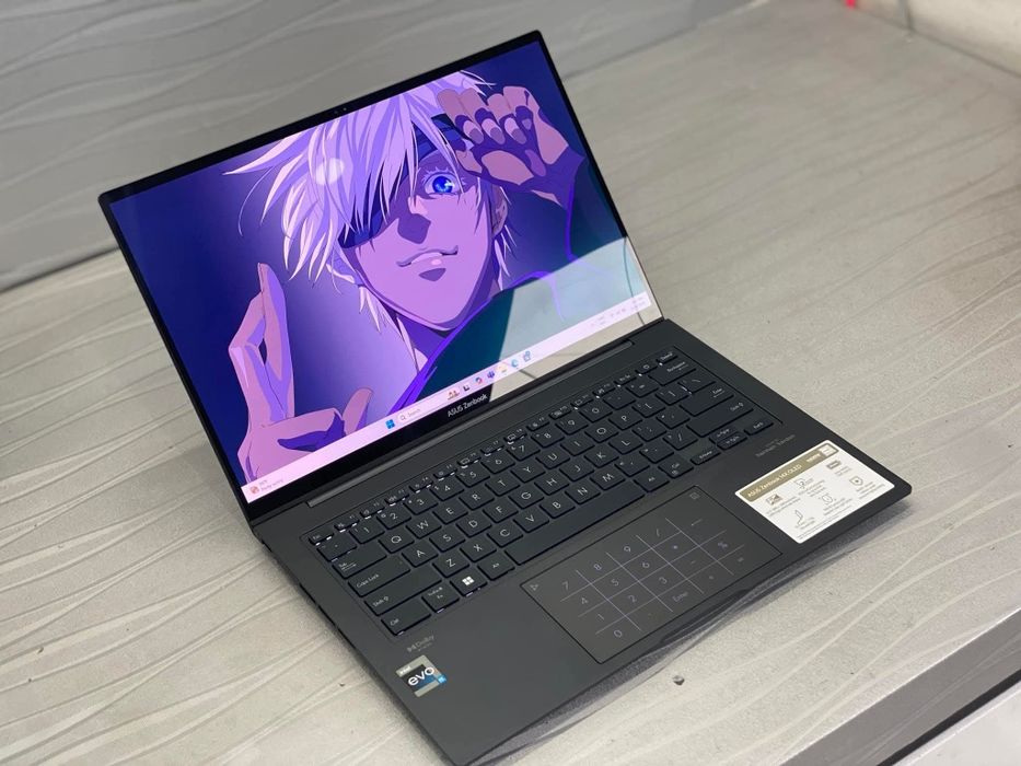 Asus zenbook 14X Oled 2.8k