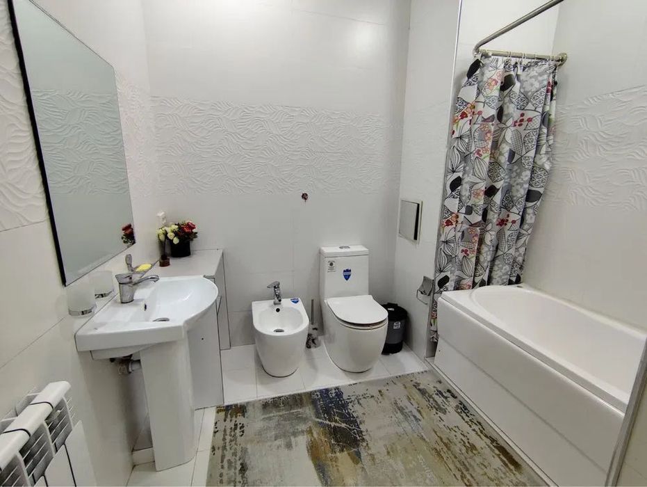 Квартира
 3/5/9 Шайхантахурский район 
Ориентир Гульзор Плаза