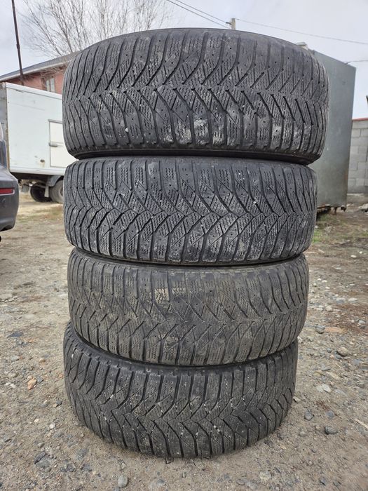 Зимный шины 205/60/16