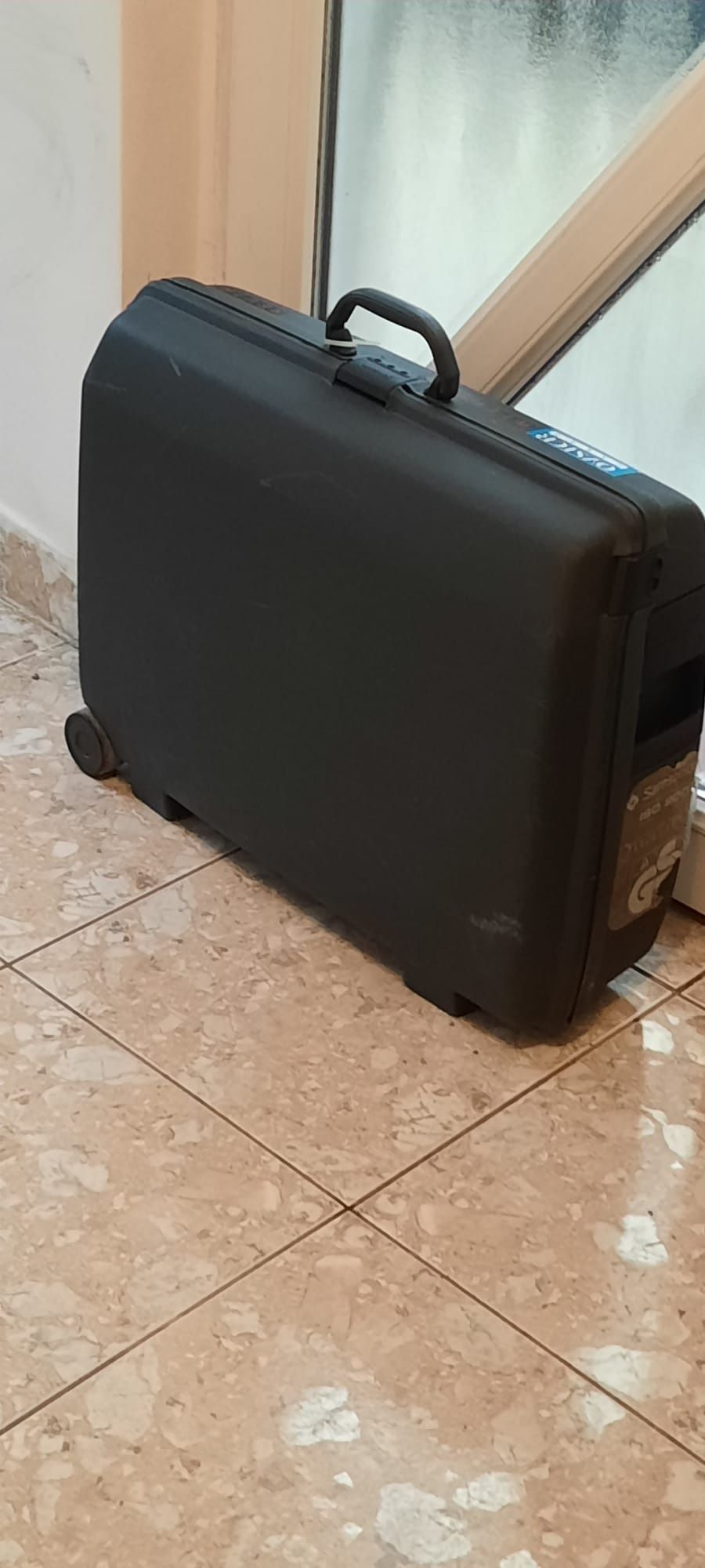 Valiza de avion Samsonite mare 65cm plastic dur ABS troler cală