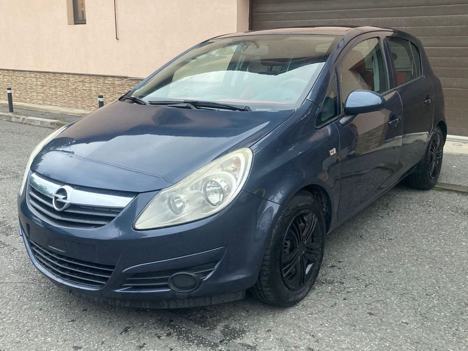 Vând Opel Corsa ; automata; 1.3 diesel