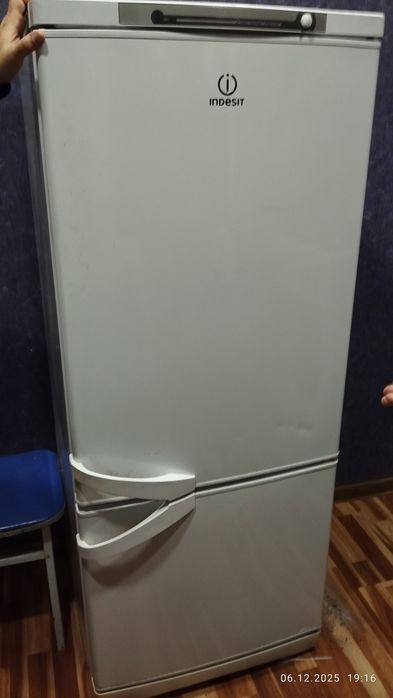 Продается холодильник ...