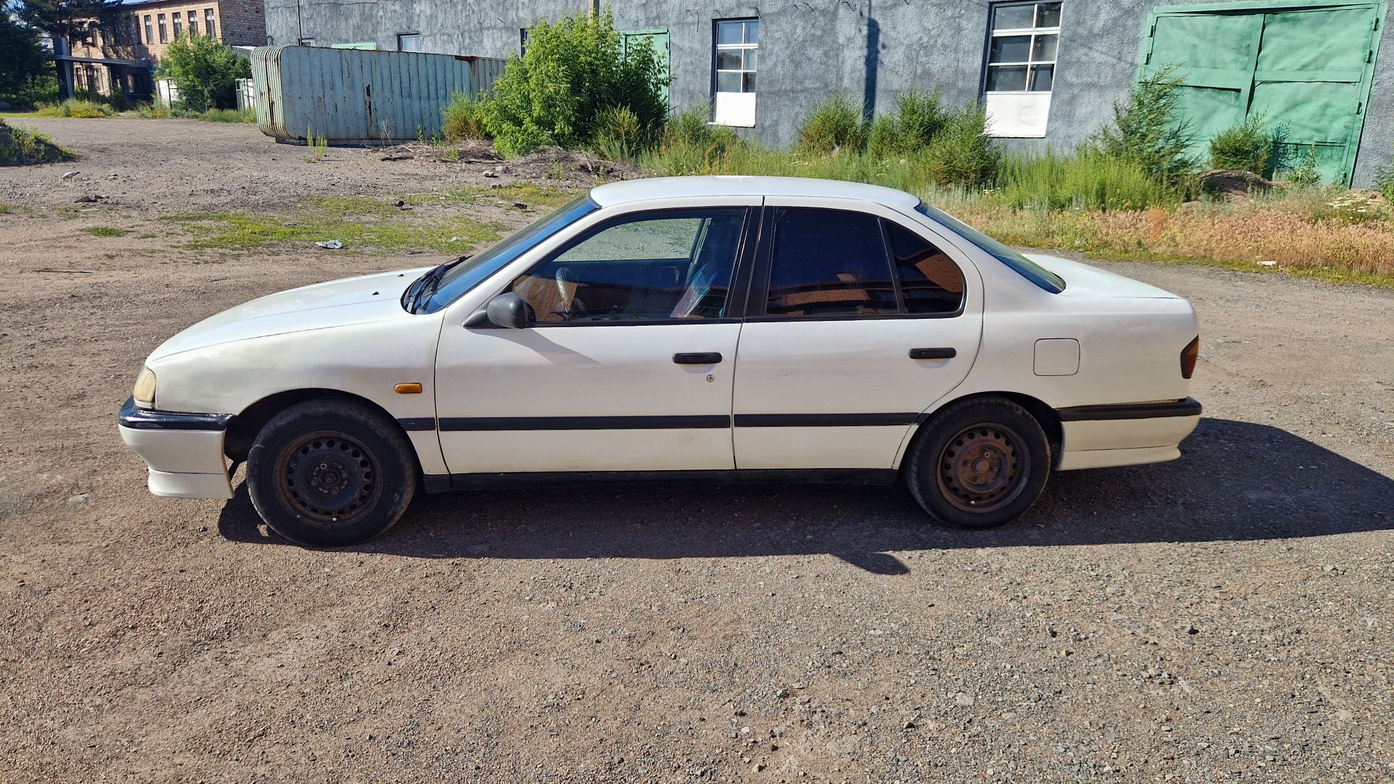 Продам нисан примера р10