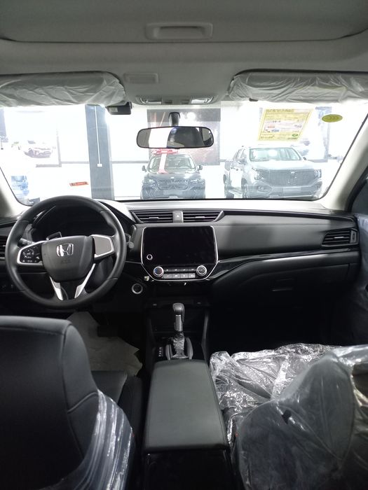 Honda Crayder 15.300$  yangi Garantiyasi bilan