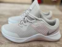 Дамски маратонки Nike MC Trainer W