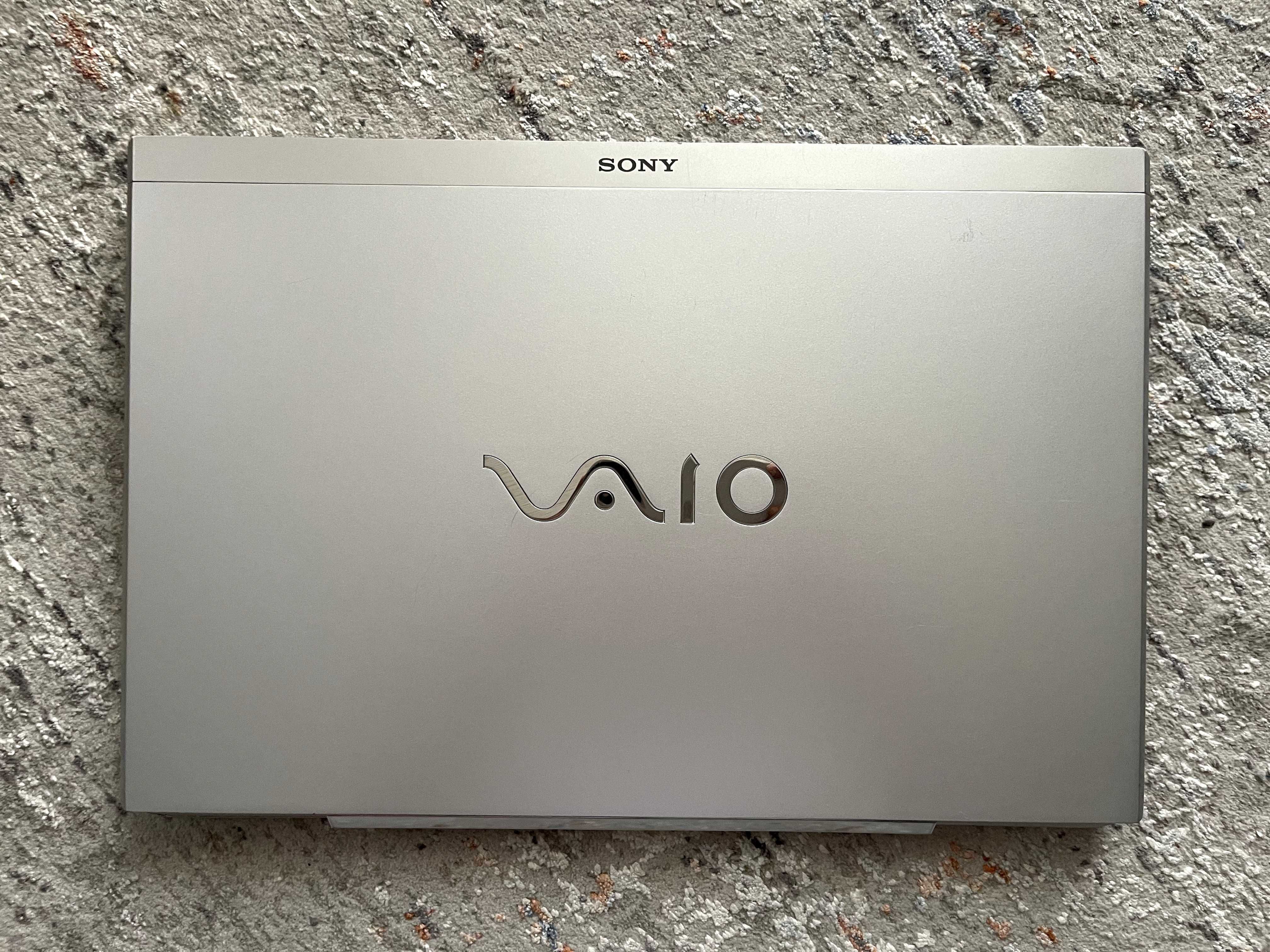 Laptop Sony VAIO 15.5in i5 4GB RAM NVIDIA GT 640M SSD 500GB stare buna