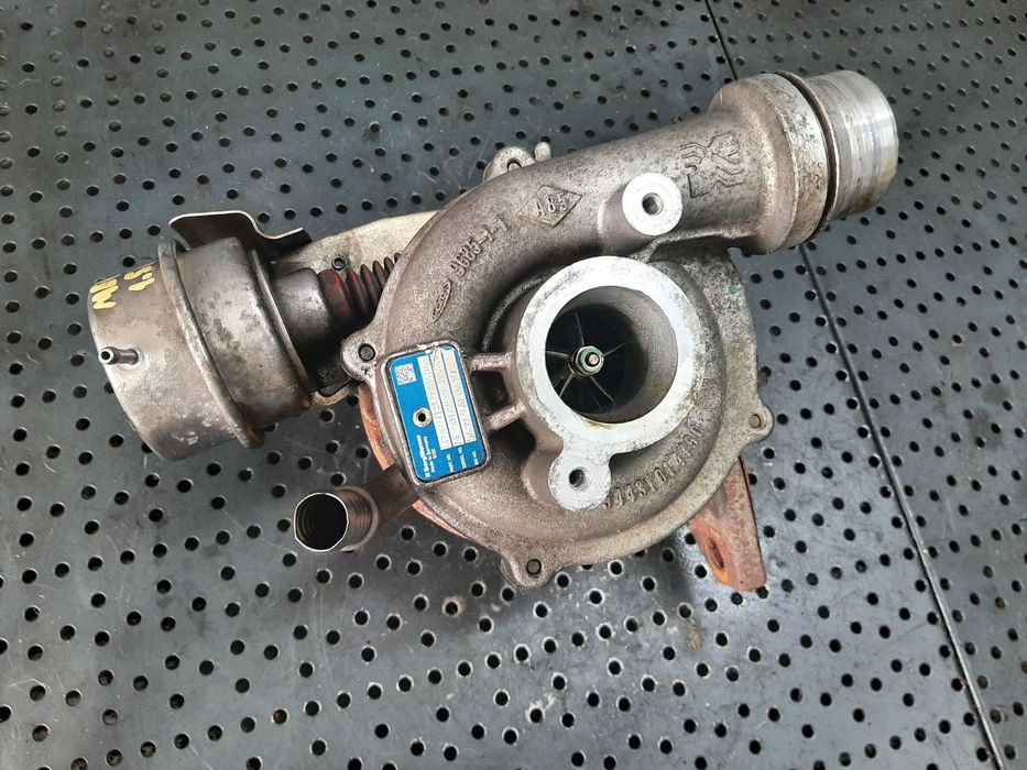 Turbina 1.5 dci k9k nissan juke f15 renault clio 3 megane 3 dacia duster 54399700087- cu mic joc axial